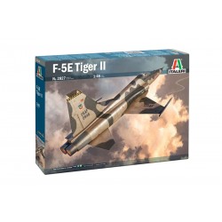 MODELO 1:48 F-5E TIGER II